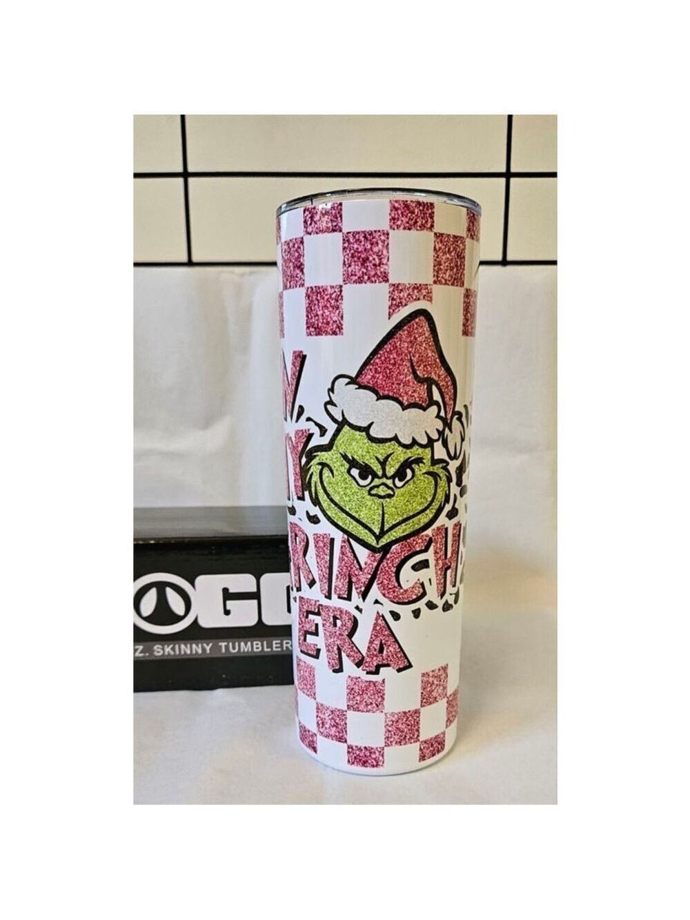 Grinch 20oz Holiday Beverage Tumbler New
